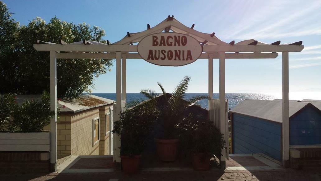 Hotel Ausonia フォッローニカ エクステリア 写真